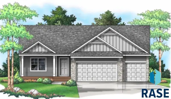 5625 E Ashwood Cir, Sioux Falls, SD 57108