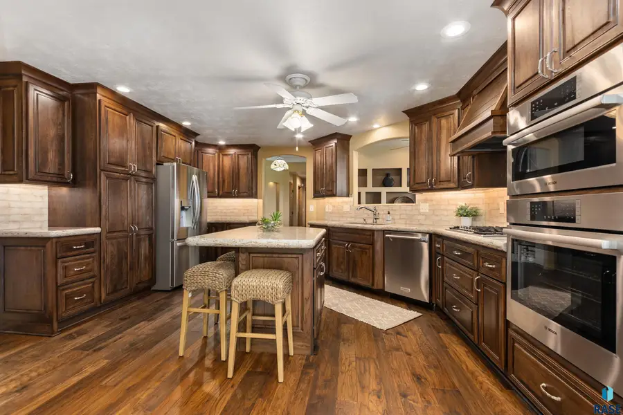 6811 E Split Rock Cir, Sioux Falls, SD 57110 - #3