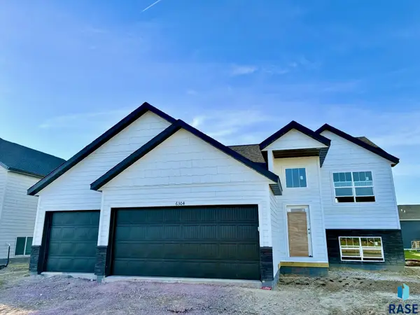 6304 W Goldberg Dr, Sioux Falls, SD 57107
