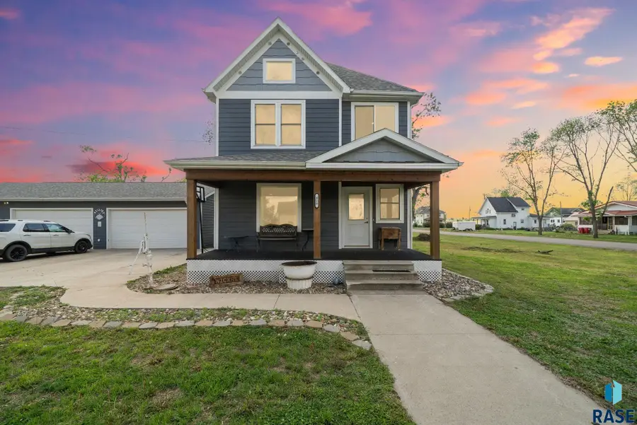 420 7th St, Hudson, SD 57034 - #2