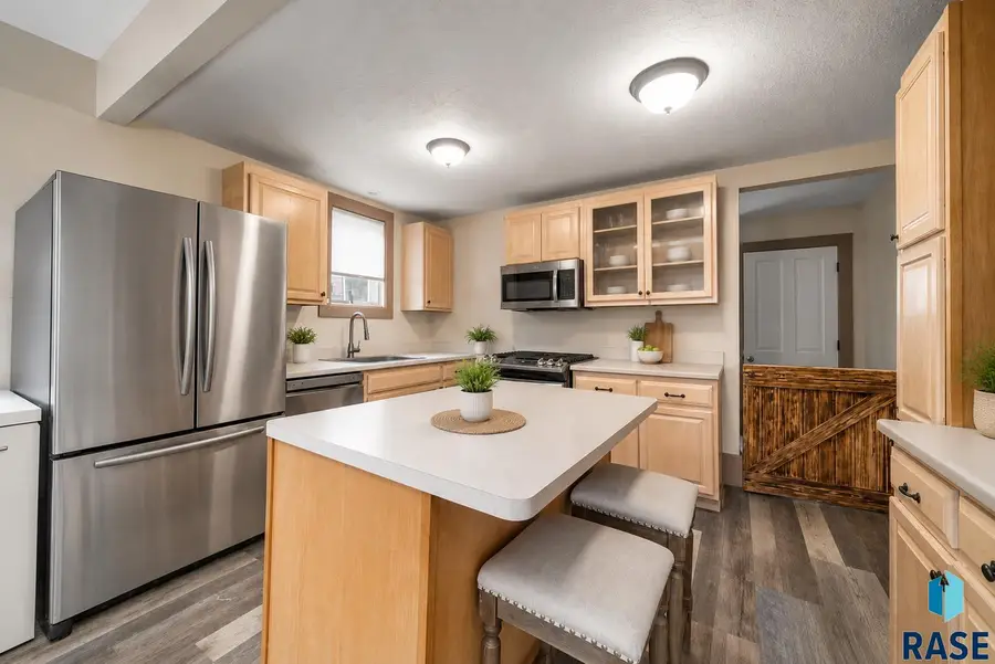 389 Walnut Ave, Parker, SD 57053 - #3