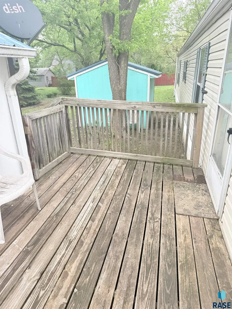 202 Park Blvd, Hurley, SD 57036 - #2