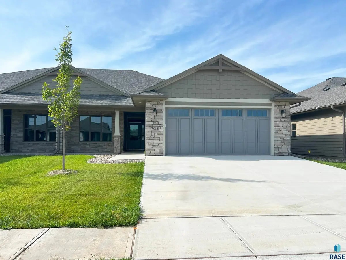 7013 E Copper Stone Cir, Sioux Falls, SD 57110 - #1