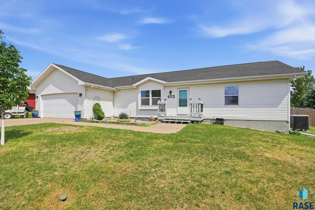 402 W Elder St, Montrose, SD 57048 - #1