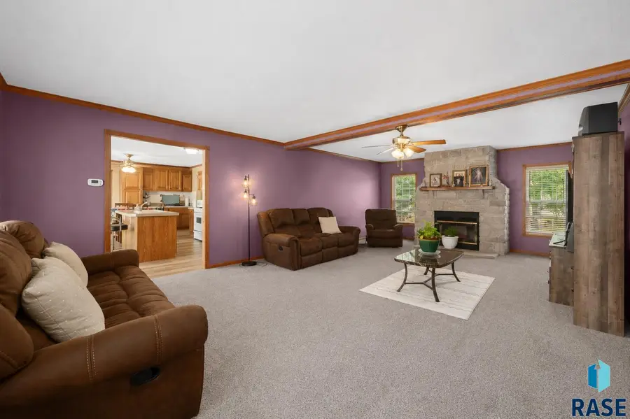 2500 N Lyme Grass Ave, Sioux Falls, SD 57107 - #3