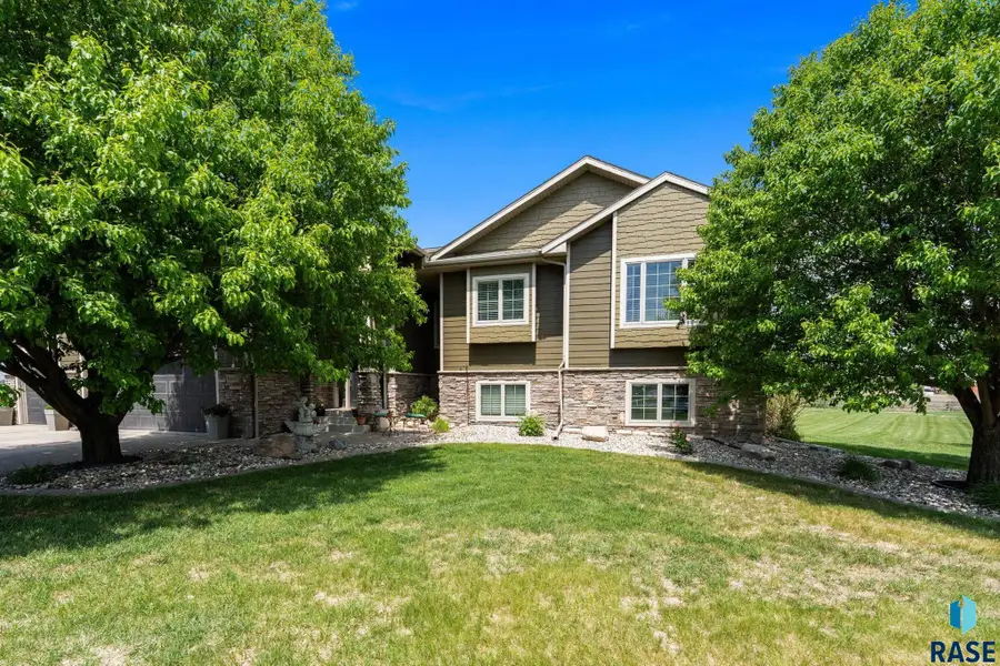 46650 Dakota St, Tea, SD 57064 - #2