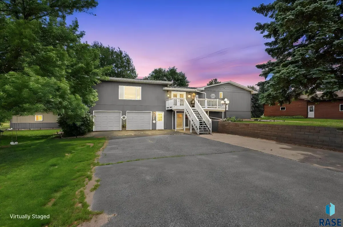 100 S Allen Ave, Colman, SD 57017 - #1