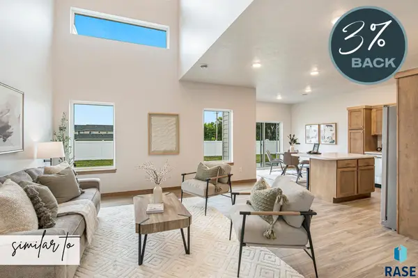 5726 E Avett Pl, Sioux Falls, SD 57108