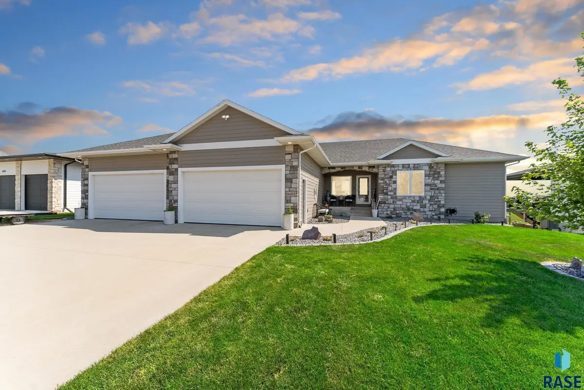 8401 E Roughlock St, Sioux Falls, SD 57110 - #1