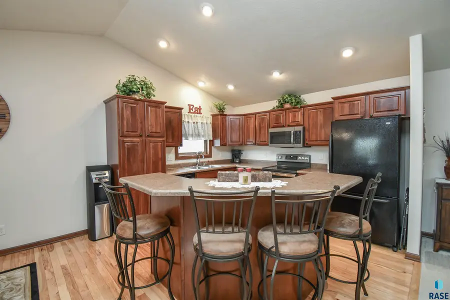 4108 W 90th St, Sioux Falls, SD 57108 - #2