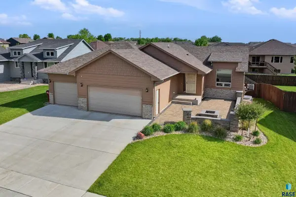 4217 W 90th St, Sioux Falls, SD 57108