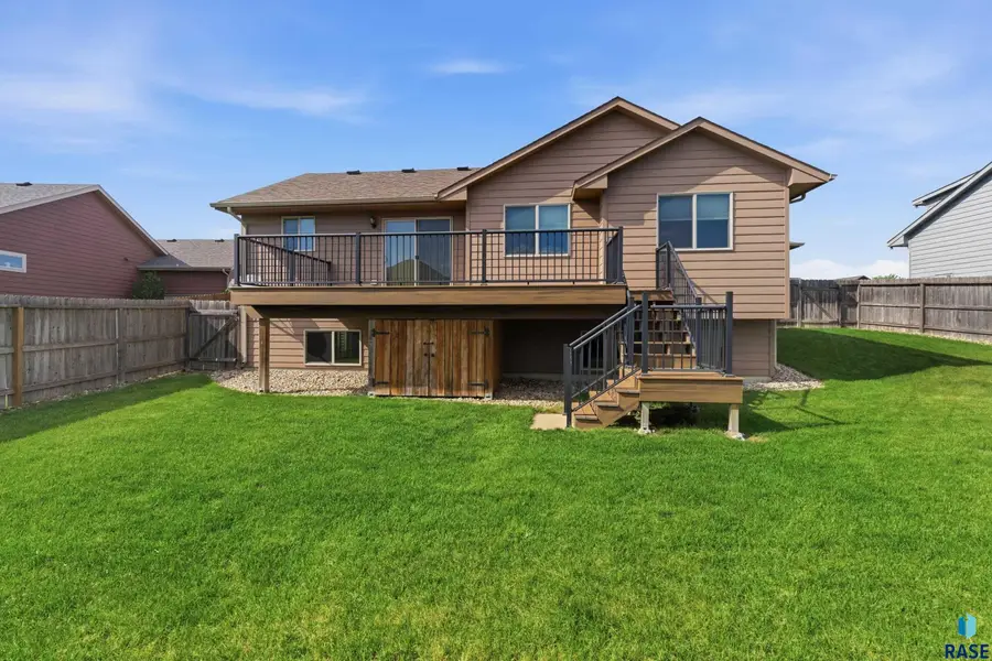 4217 W 90th St, Sioux Falls, SD 57108 - #3