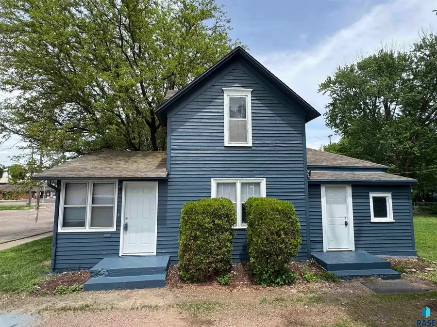 524 N Cliff Ave, Sioux Falls, SD 57103 - #2