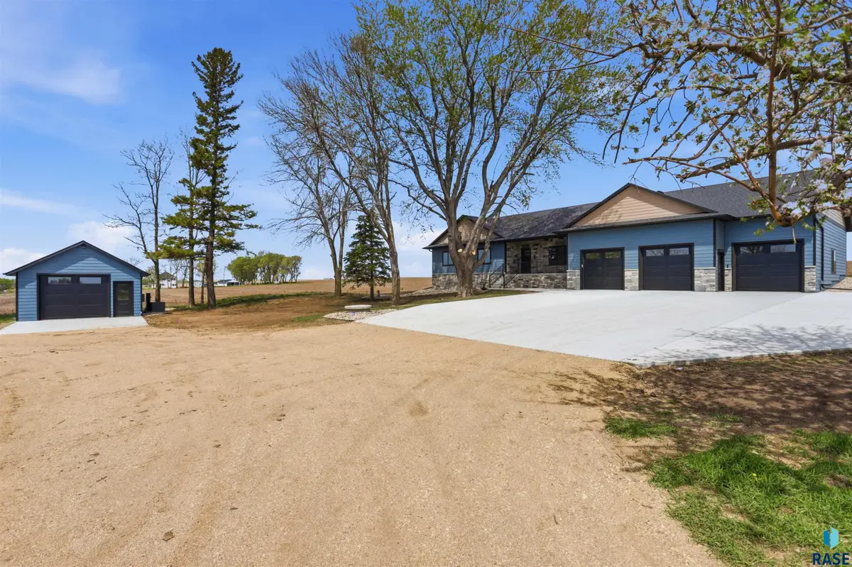 595 County Highway 4, Beaver Creek, MN 56116 - #1