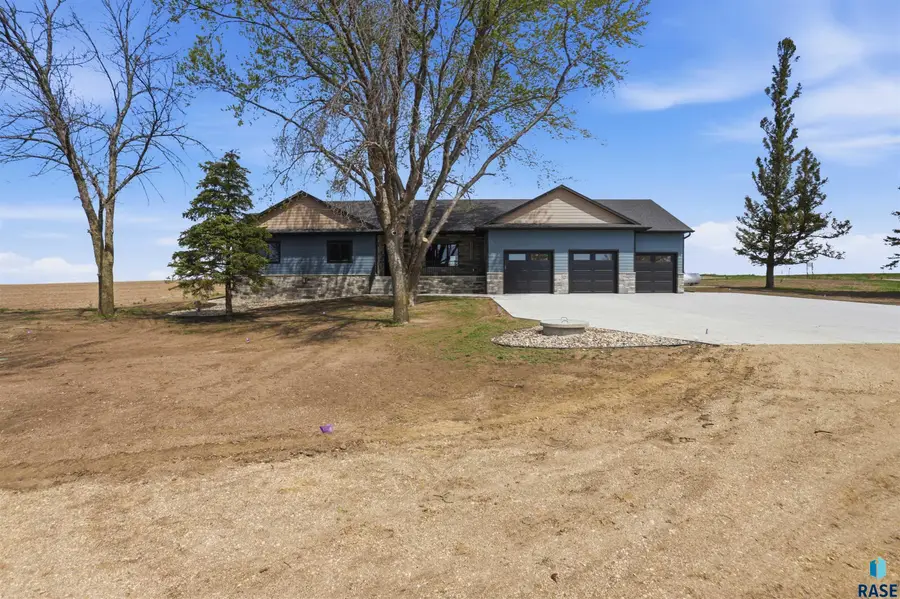 595 County Highway 4, Beaver Creek, MN 56116 - #2