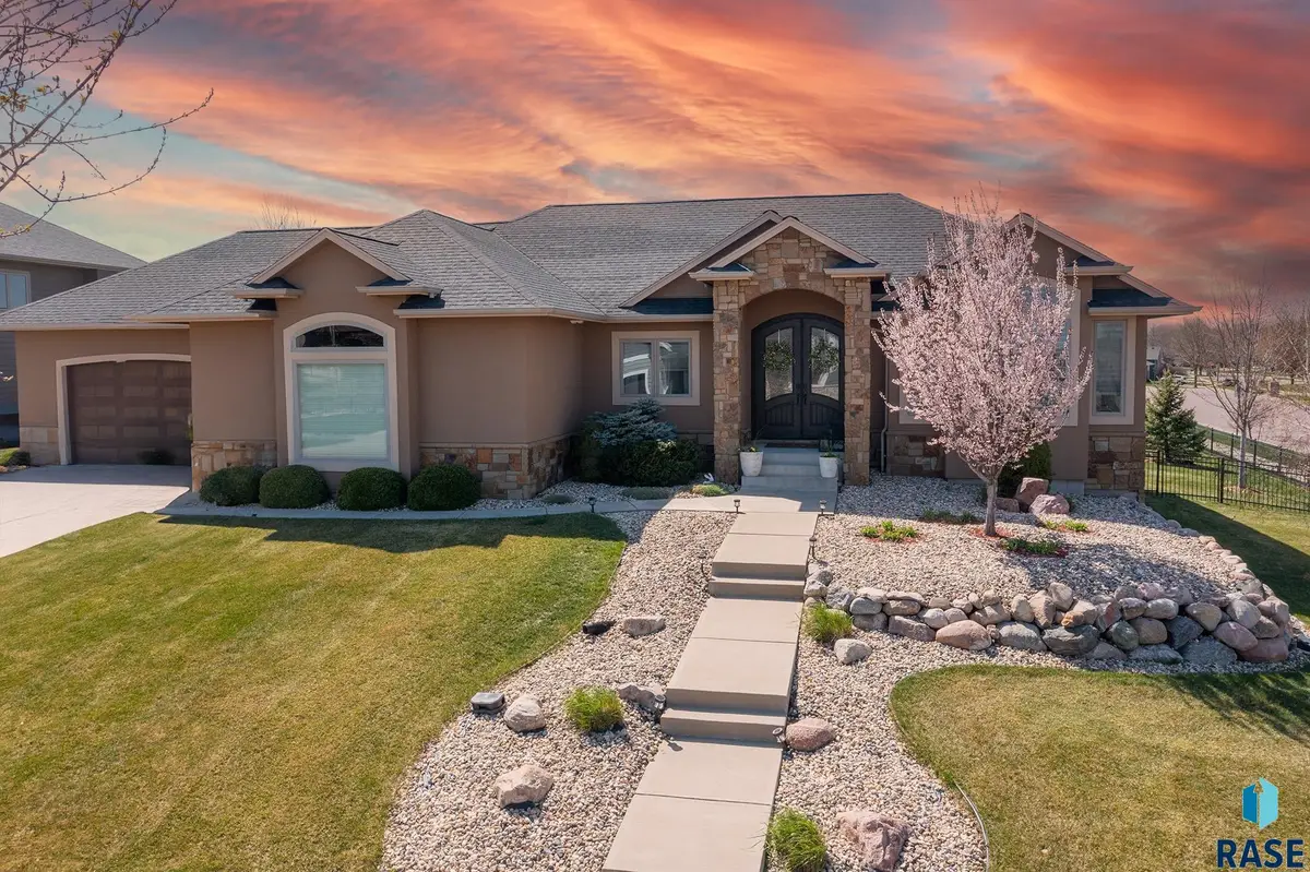 7301 S Meredith Ave, Sioux Falls, SD 57108 - #1