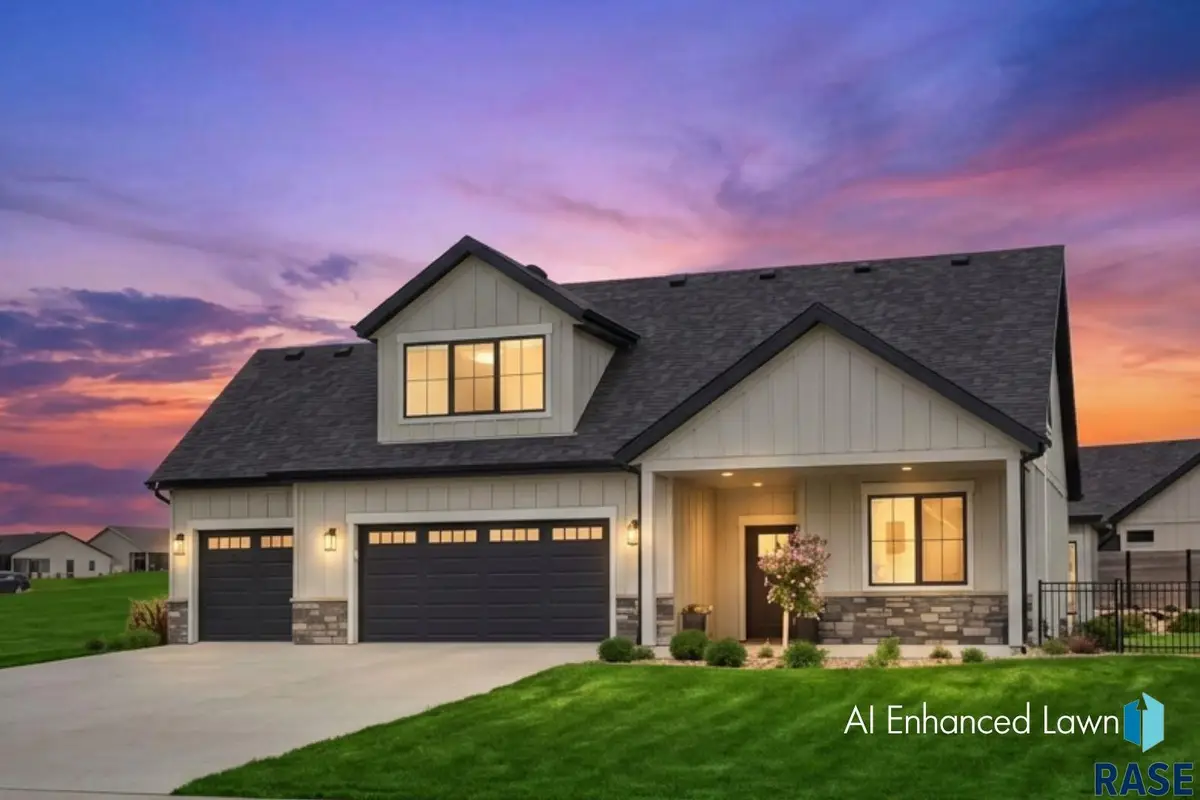 1700 N Otto Ave, Sioux Falls, SD 57110 - #1