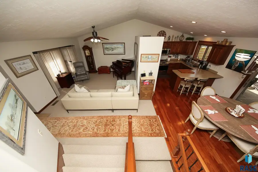 1921 S Shaw Ave, Sioux Falls, SD 57106 - #3