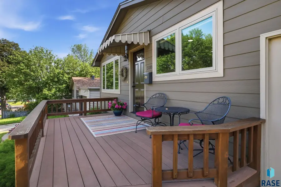 508 S Cloudas Ave, Sioux Falls, SD 57103 - #3