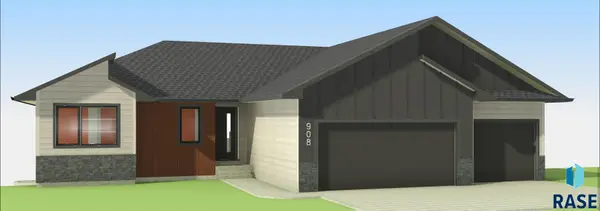 908 N Main St, Lennox, SD 57039