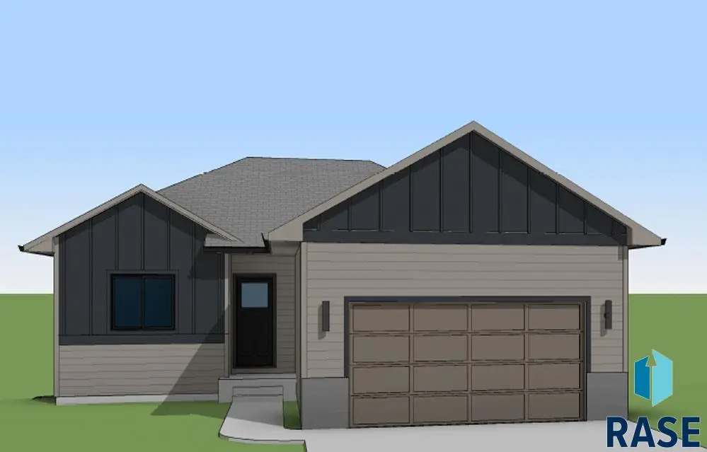 912 N Main St, Lennox, SD 57039 - #1