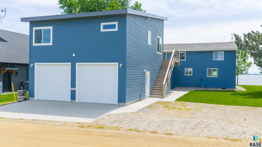 414 W Lake Dr, Lake Norden, SD 57248 - #3