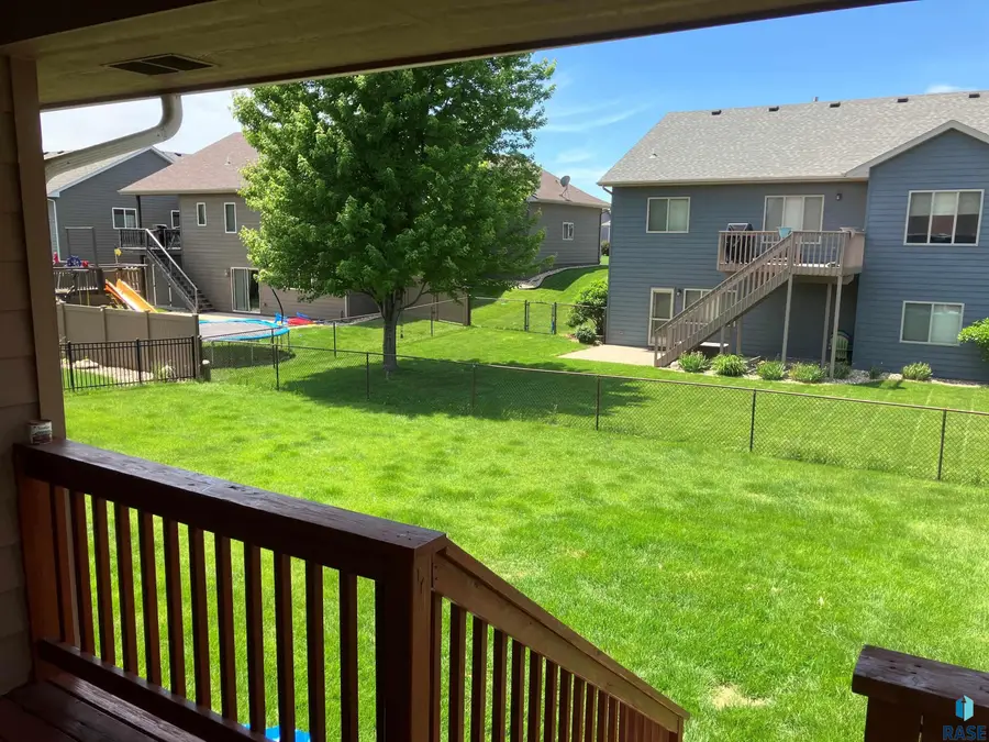 5301 S Solono Ave, Sioux Falls, SD 57108 - #3