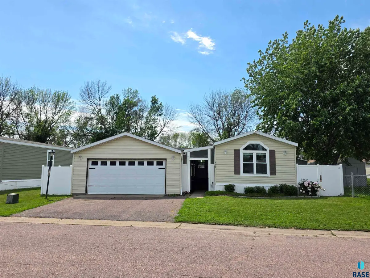 503 N Redbird Pl, Sioux Falls, SD 57107 - #1
