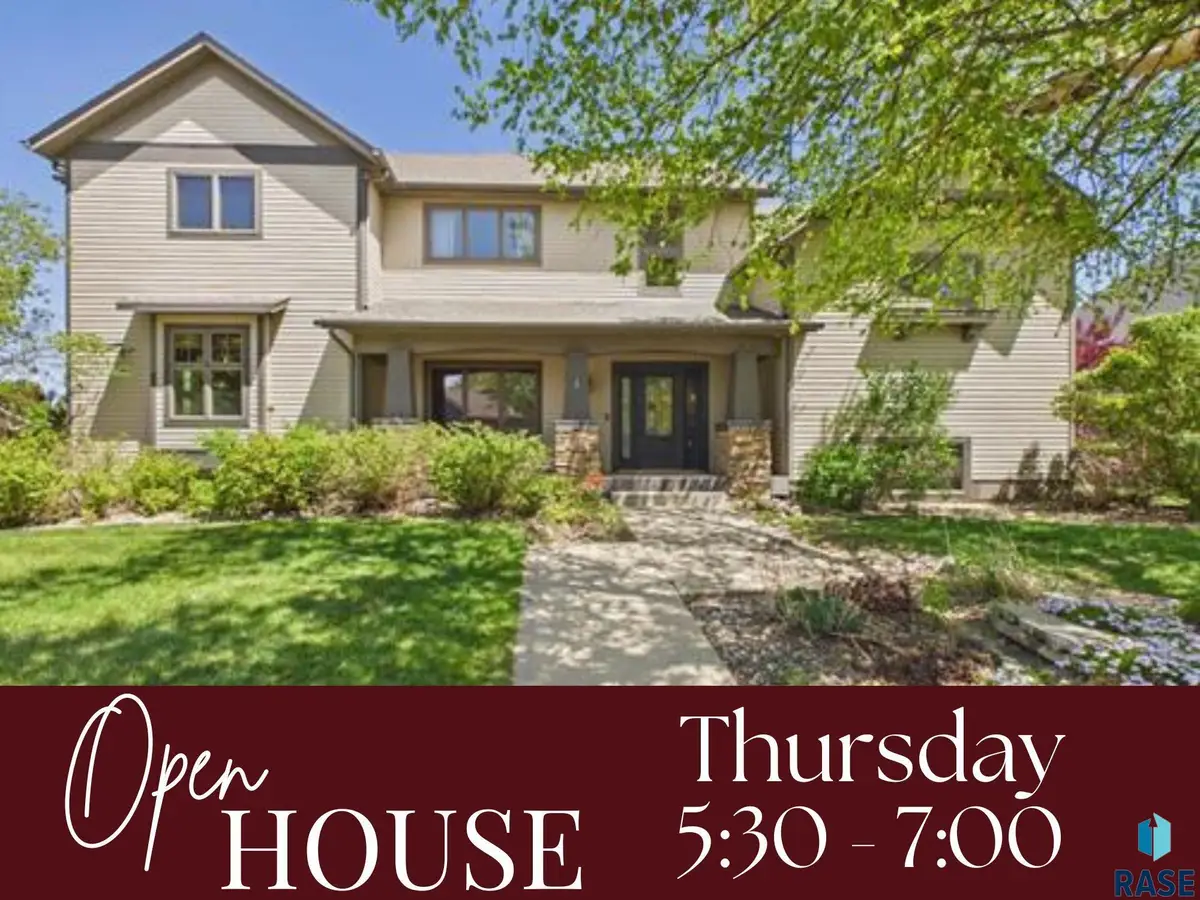 1600 S Parkview Blvd, Brandon, SD 57005 - #1