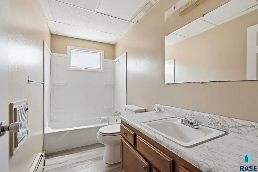 511 -517 Main St S, Lennox, SD 57039 - #3
