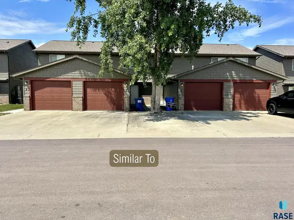 320 Arianna Pl, Tea, SD 57064