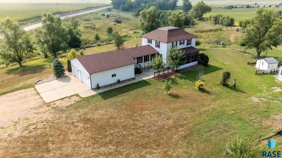 27271 461st Ave, Chancellor, SD 57015 - #2