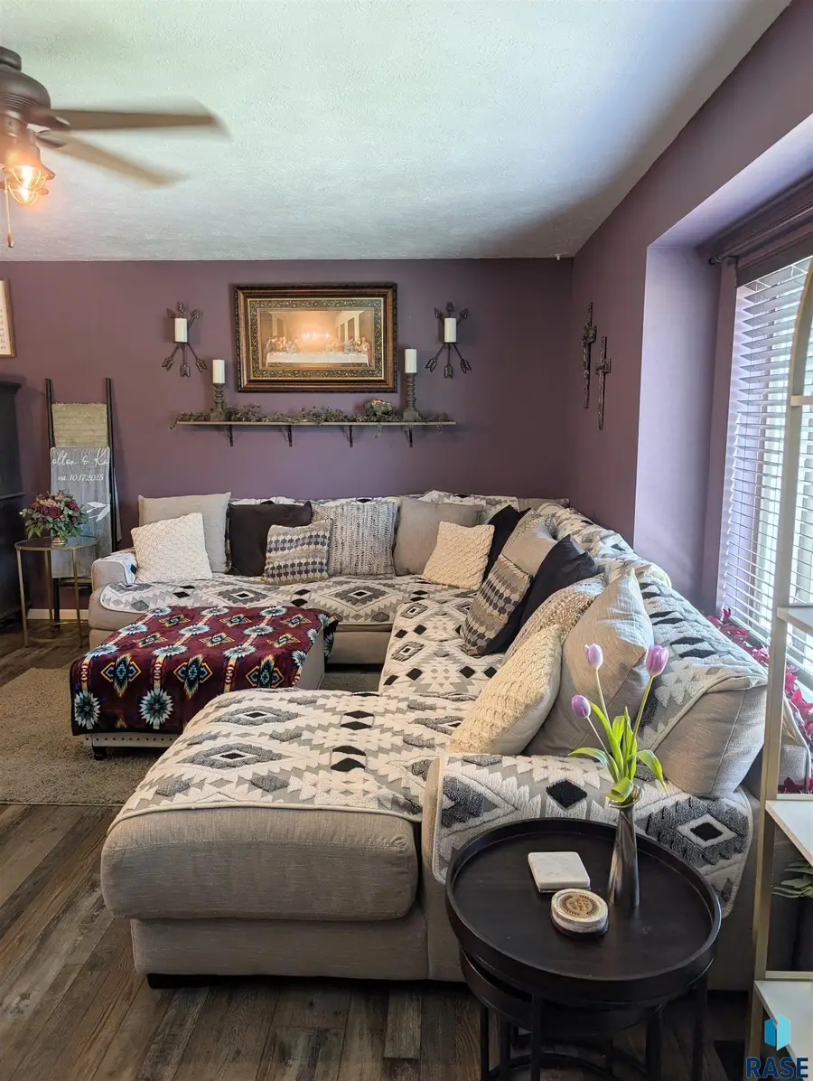 421 6th St Se, Highmore, SD 57345 - #3
