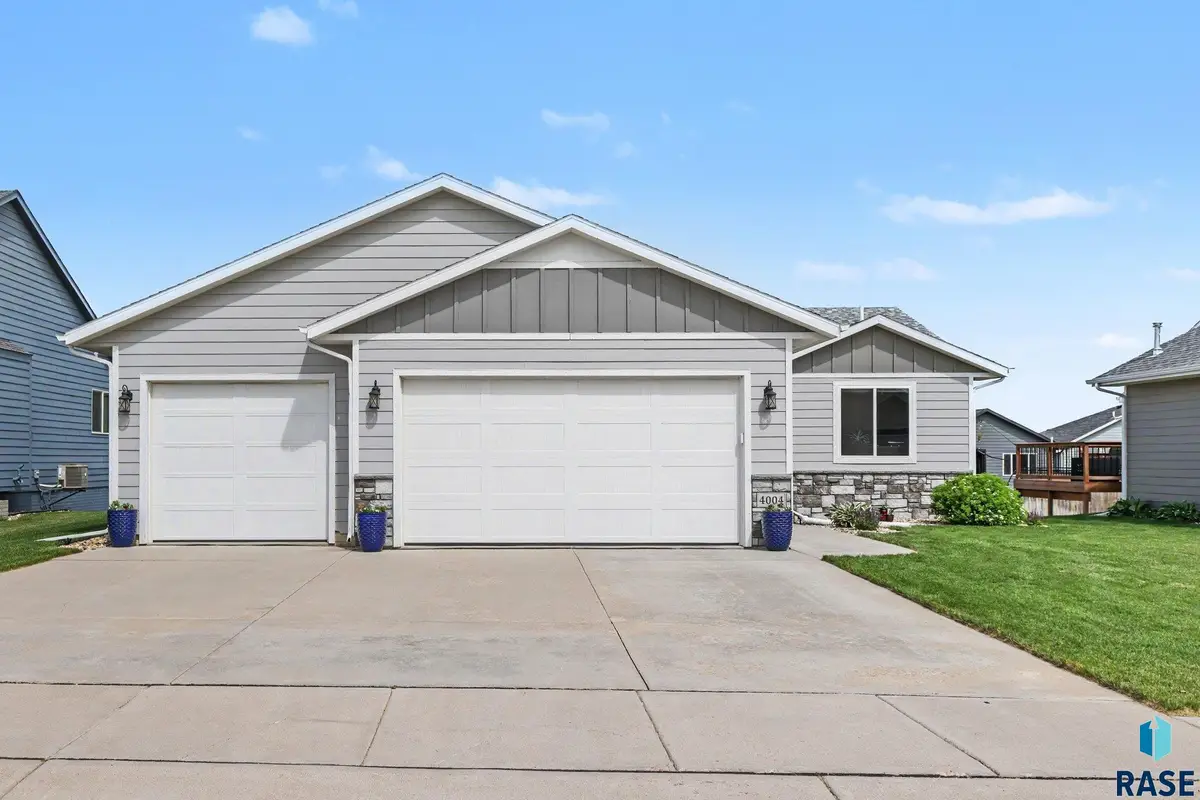 4004 S Infield Ave, Sioux Falls, SD 57110 - #1