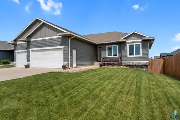 3924 S Faith Ave, Sioux Falls, SD 57110