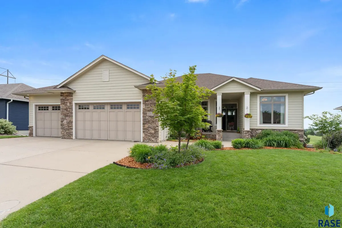 3904 S Harmony Dr, Sioux Falls, SD 57110 - #1