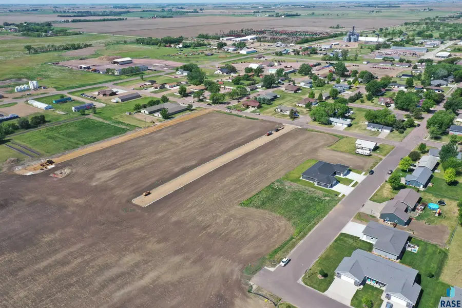 203 Hollister Ave, Salem, SD 57058 - #3