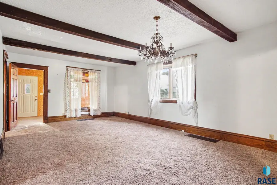 1027 N Main Ave, Sioux Falls, SD 57104 - #2