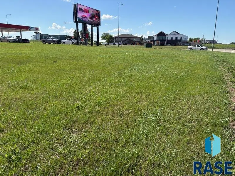 TBD Washington Ave Se, Madison, SD 57042 - #3