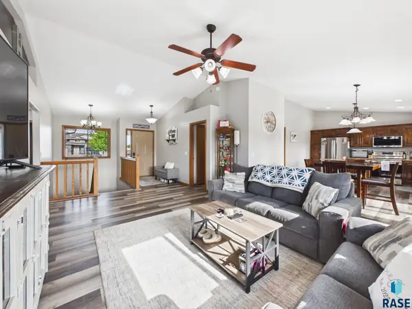 5204 S Culbert Ave, Sioux Falls, SD 57106