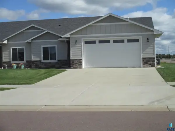 5408 E Wonder St, Sioux Falls, SD 57108