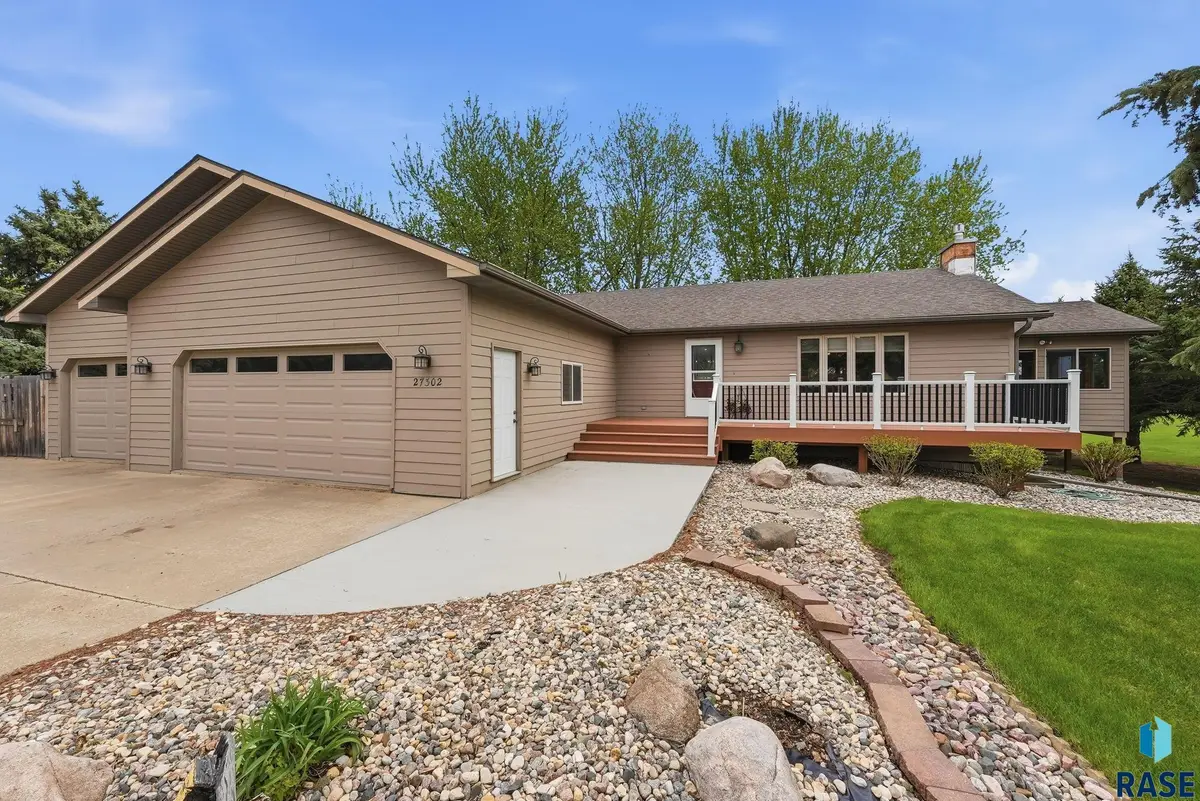 27302 Atkins Pl, Tea, SD 57064 - #1