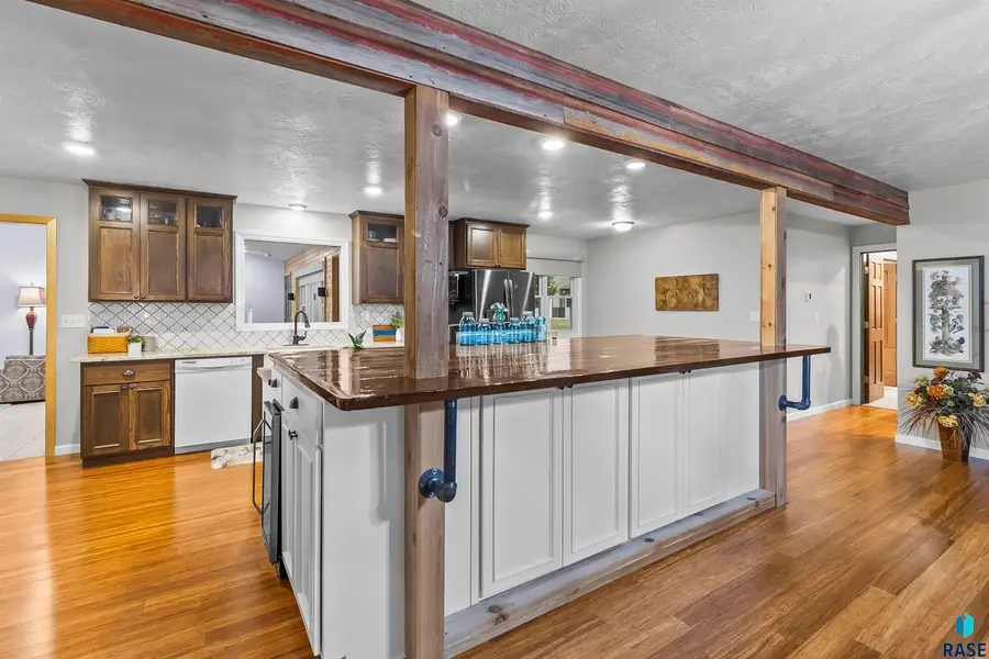 47527 255th St, Renner, SD 57055 - #2