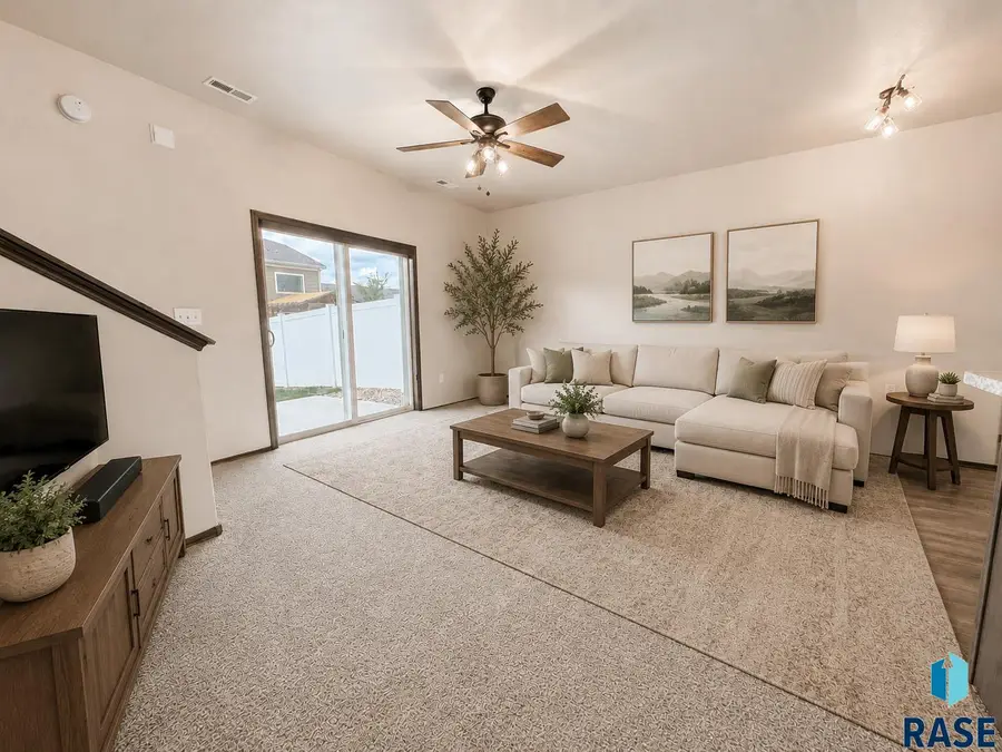 4416 E Whisper Ridge Pl, Sioux Falls, SD 57108 - #3