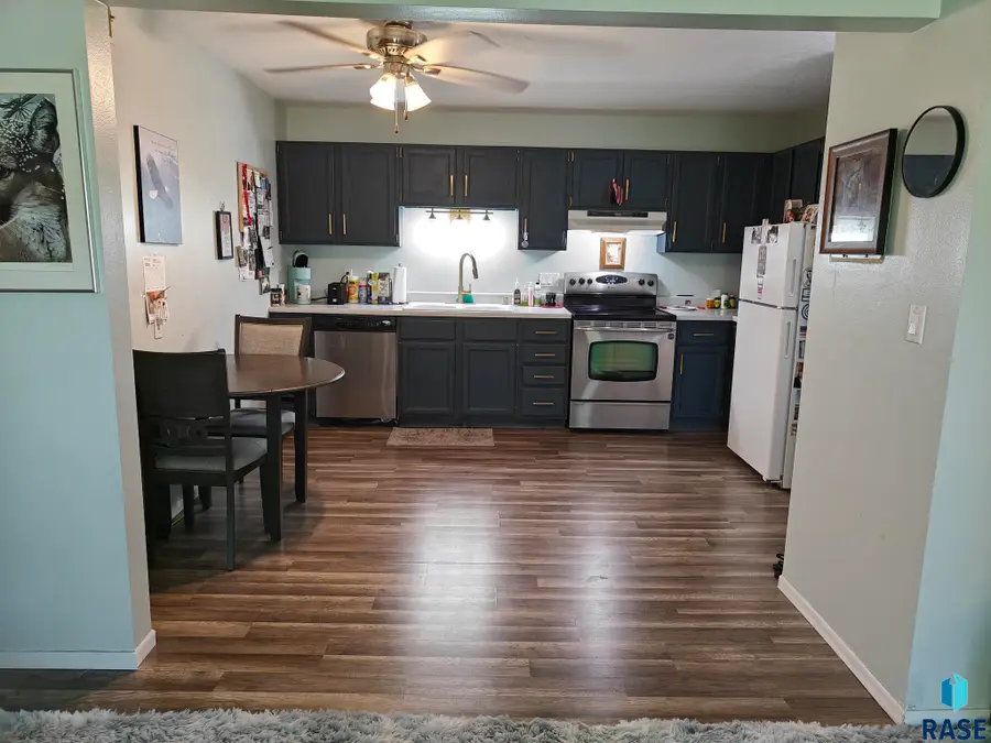 3712 S Terry Ave #302, Sioux Falls, SD 57106 - #3