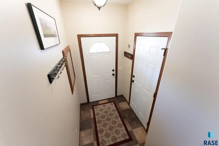7903 W Lobelia St #2, Sioux Falls, SD 57106 - #2