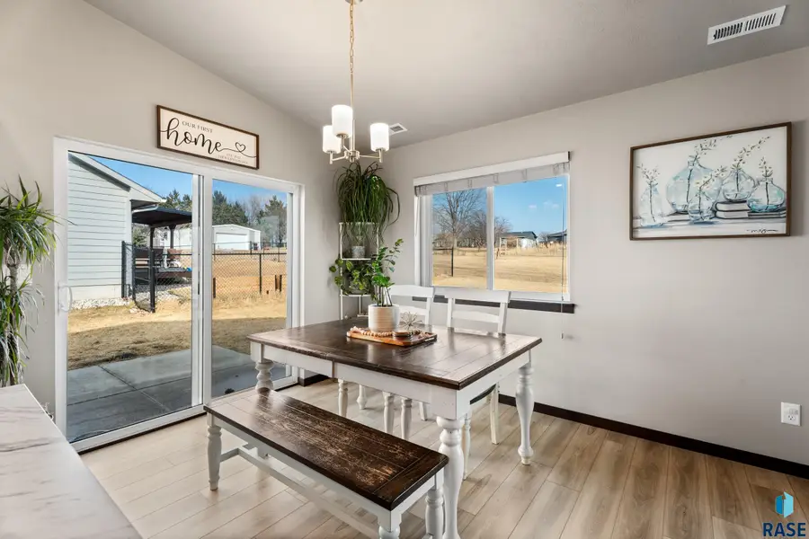 240 N Ceylon Ave, Tea, SD 57064 - #3