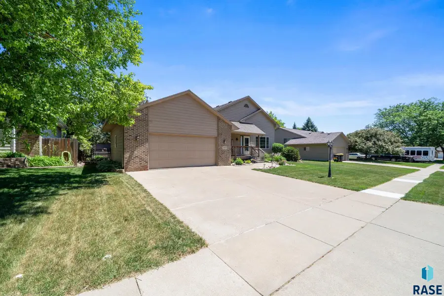 4300 S Florence Ave, Sioux Falls, SD 57103 - #2