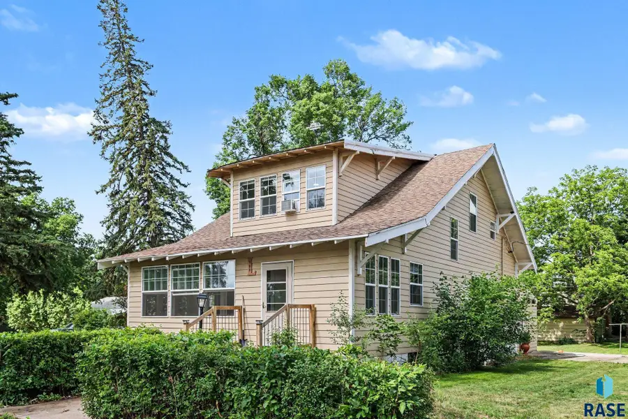 109 S Lincoln Ave, Marion, SD 57043 - #2