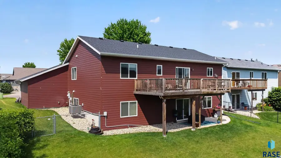 3409 N Orion Dr, Sioux Falls, SD 57107 - #3